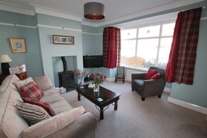 Living Room- click for photo gallery